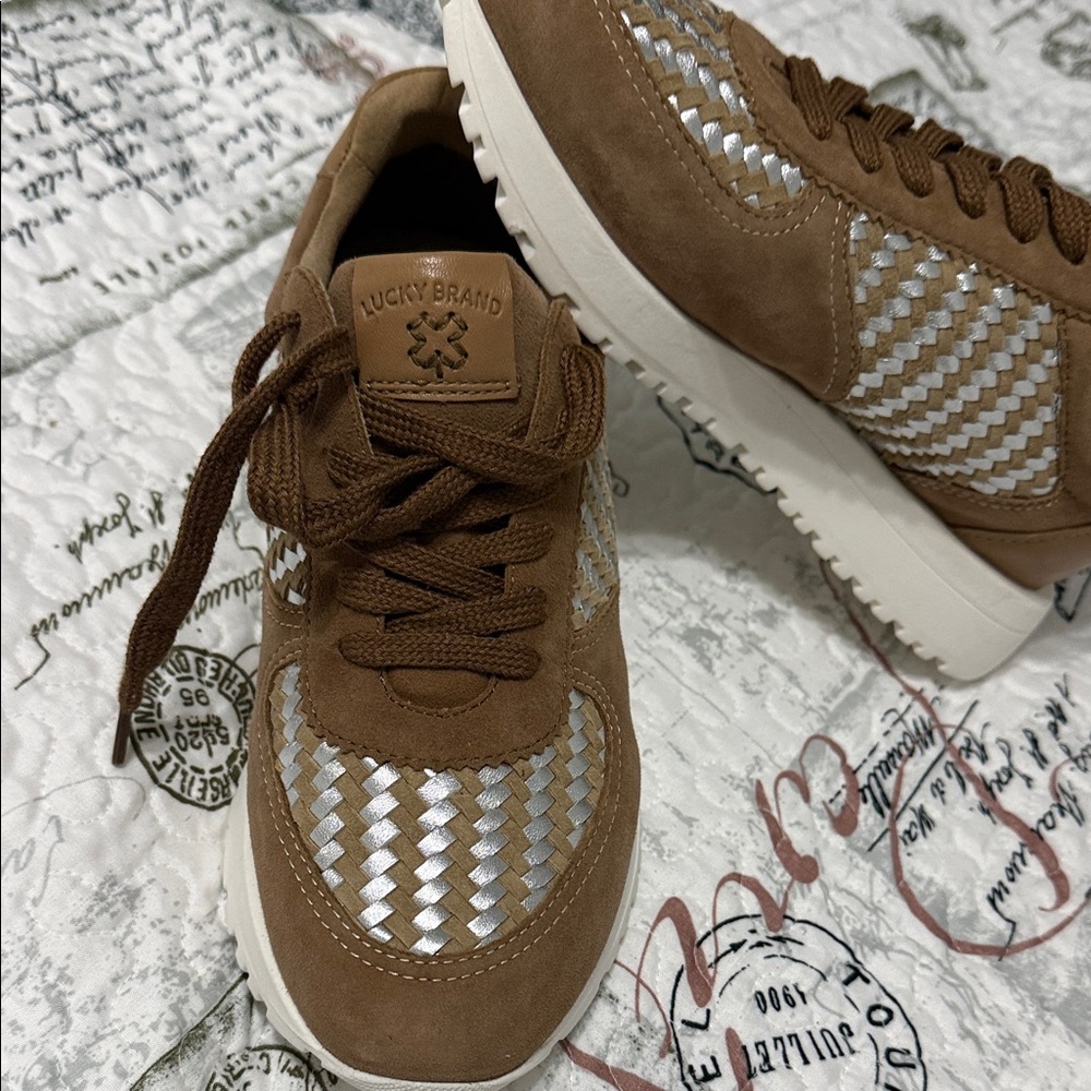 Lucky Brand Tan and Silver Women's Sneakers
